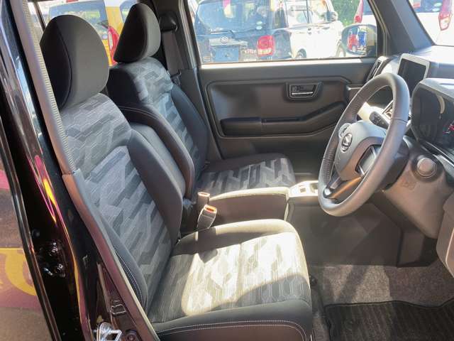 ダイハツ タフト ６６０ Ｇ ダーククロム ベンチャー R6年 (九州・沖縄) 99