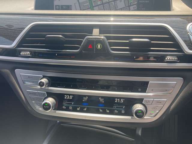 ＢＭＷ ７シリーズ ７４０Ｄ Ｘドライブ Ｍスポーツ ディーゼルターボ ４ＷＤ R3年 (近畿) 99