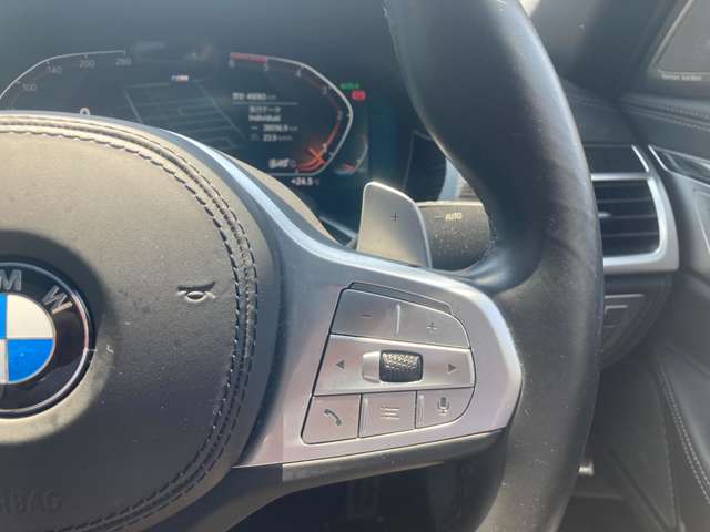 ＢＭＷ ７シリーズ ７４０Ｄ Ｘドライブ Ｍスポーツ ディーゼルターボ ４ＷＤ R3年 (近畿) 99