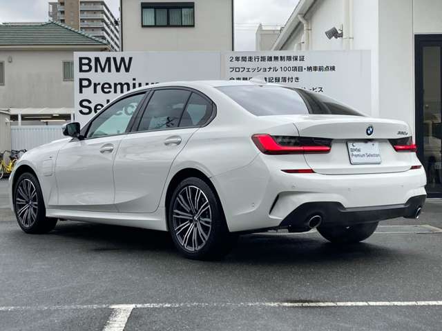 ＢＭＷ ３シリーズ ３３０ｅ　Ｍスポーツ R1年 (近畿) 99