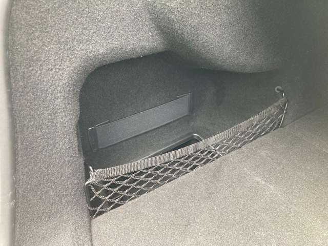 ＢＭＷ ３シリーズ ３３０ｅ　Ｍスポーツ R1年 (近畿) 99