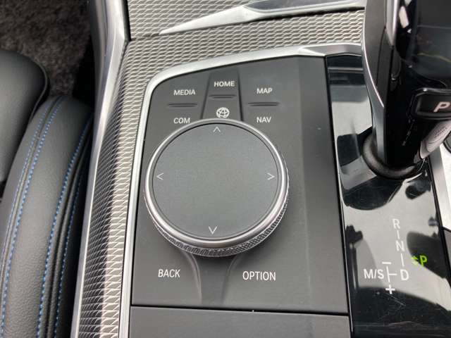 ＢＭＷ ３シリーズ ３３０ｅ　Ｍスポーツ R1年 (近畿) 99