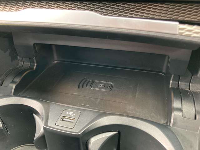 ＢＭＷ ３シリーズ ３３０ｅ　Ｍスポーツ R1年 (近畿) 99