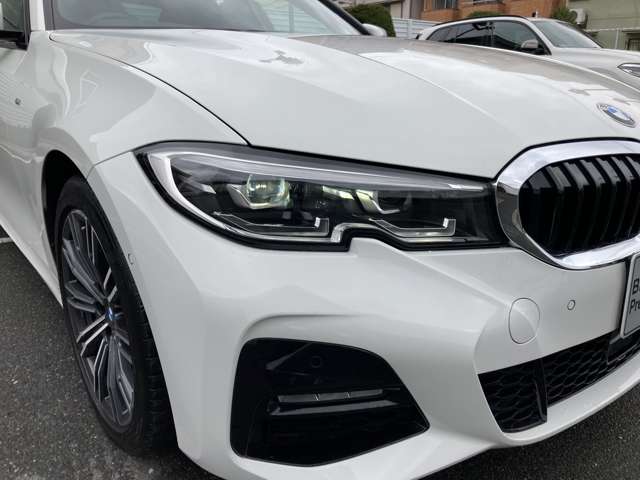 ＢＭＷ ３シリーズ ３３０ｅ　Ｍスポーツ R1年 (近畿) 99