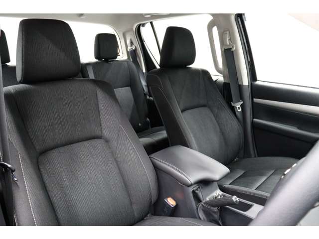 トヨタ ハイラックス ２．４ Ｚ ディーゼルターボ ４ＷＤ R5年 (東海) 99