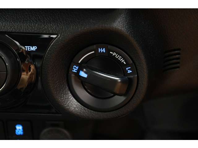 トヨタ ハイラックス ２．４ Ｚ ディーゼルターボ ４ＷＤ R5年 (東海) 99