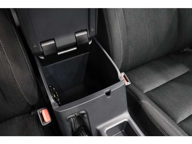 トヨタ ハイラックス ２．４ Ｚ ディーゼルターボ ４ＷＤ R5年 (東海) 99