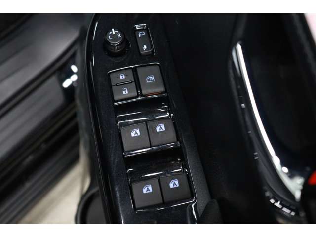 トヨタ ハイラックス ２．４ Ｚ ディーゼルターボ ４ＷＤ R5年 (東海) 99