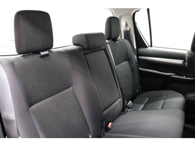 トヨタ ハイラックス ２．４ Ｚ ディーゼルターボ ４ＷＤ R5年 (東海) 99