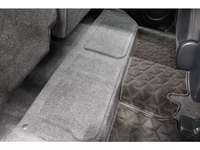 トヨタ ハイラックス ２．４ Ｚ ディーゼルターボ ４ＷＤ R5年 (東海) 99