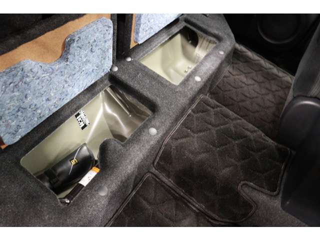 トヨタ ハイラックス ２．４ Ｚ ディーゼルターボ ４ＷＤ R5年 (東海) 99