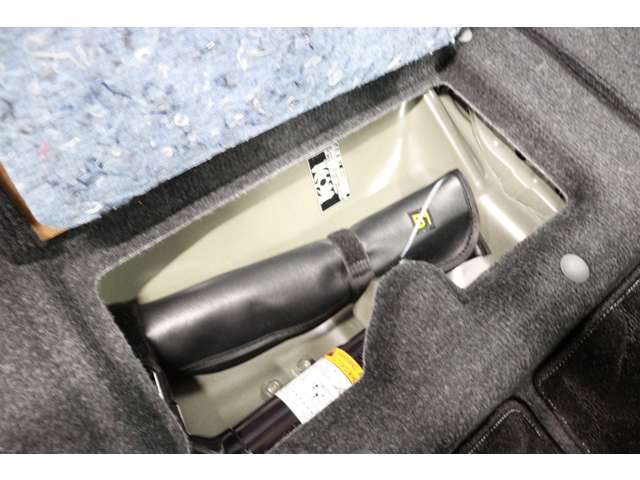 トヨタ ハイラックス ２．４ Ｚ ディーゼルターボ ４ＷＤ R5年 (東海) 99