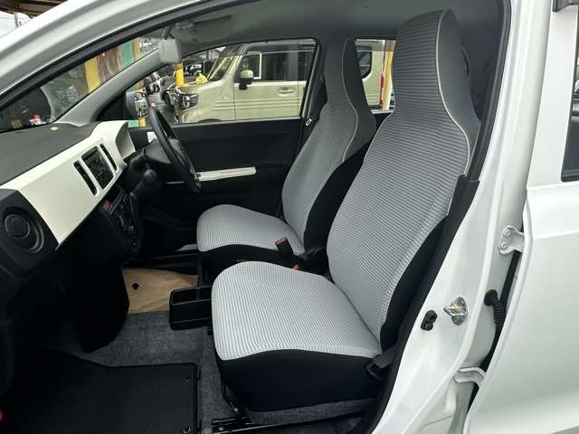 スズキ アルト ６６０ Ｆ オートギヤシフト H29年 (東海) 99