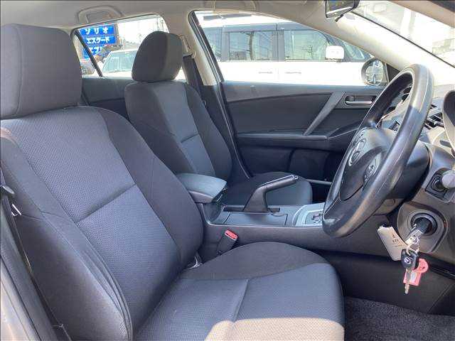 マツダ アクセラスポーツ １．５ １５Ｃ H22年 (東海) 99