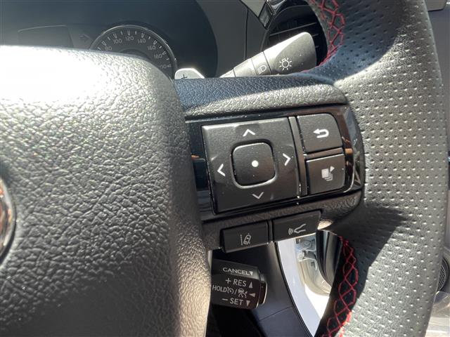 トヨタ ハイラックス ２．４ Ｚ ＧＲスポーツ ディーゼルターボ ４ＷＤ R4年 (東海) 99