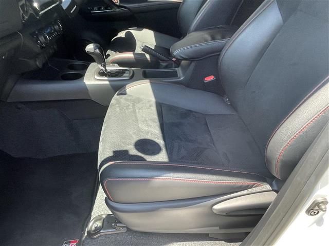 トヨタ ハイラックス ２．４ Ｚ ＧＲスポーツ ディーゼルターボ ４ＷＤ R4年 (東海) 99