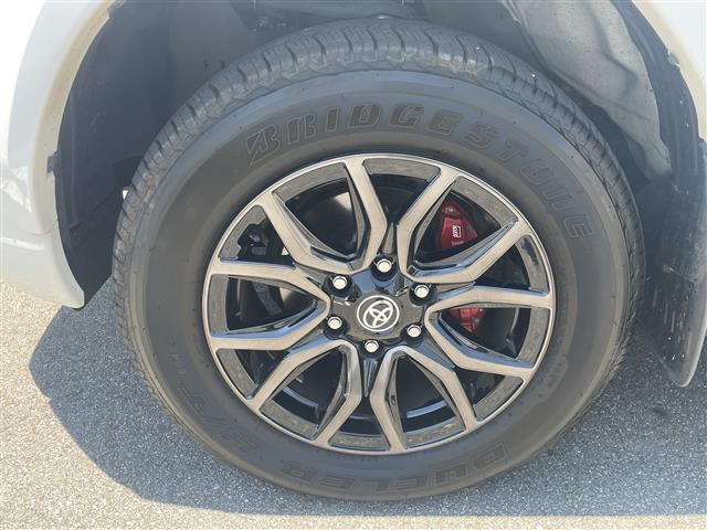 トヨタ ハイラックス ２．４ Ｚ ＧＲスポーツ ディーゼルターボ ４ＷＤ R4年 (東海) 99