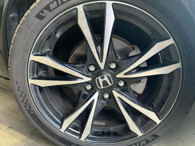 ホンダ ＣＲ−Ｚ １．５ アルファ ドレスト レーベル ＩＩ H25年 (東北) 99