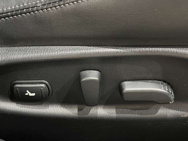 日産 フーガ　ハイブリッド ３．５ H24年 (関東) 99