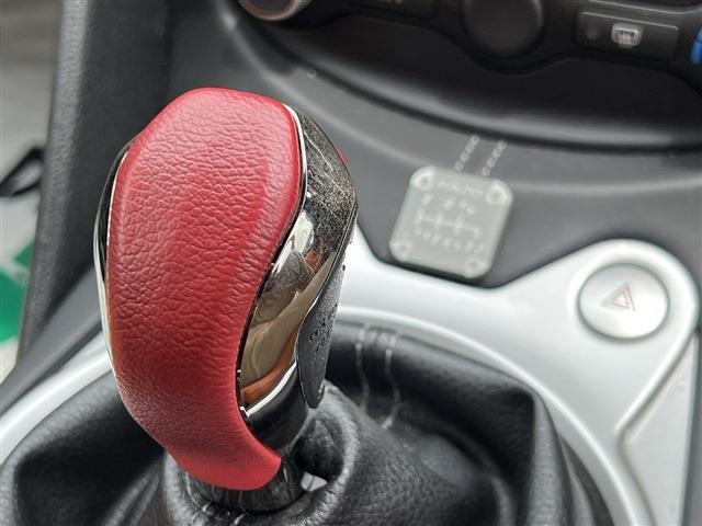 日産 フェアレディＺ ３．７ バージョン ＳＴ H25年 (関東) 99