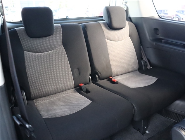 日産 セレナ ２．０ ライダー Ｓ－ＨＹＢＲＩＤ H25年 (関東) 99