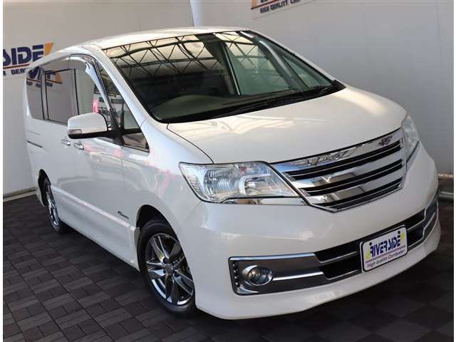 日産 セレナ ２．０ ライダー Ｓ－ＨＹＢＲＩＤ H25年 (関東) 99