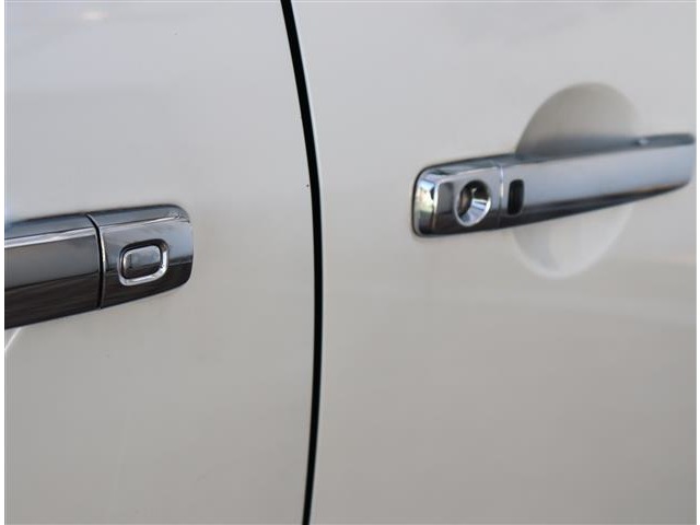 日産 セレナ ２．０ ライダー Ｓ－ＨＹＢＲＩＤ H25年 (関東) 99