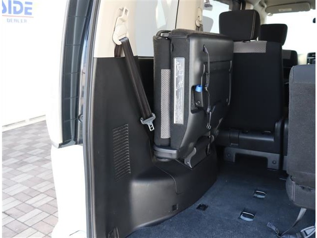 日産 セレナ ２．０ ライダー Ｓ－ＨＹＢＲＩＤ H25年 (関東) 99