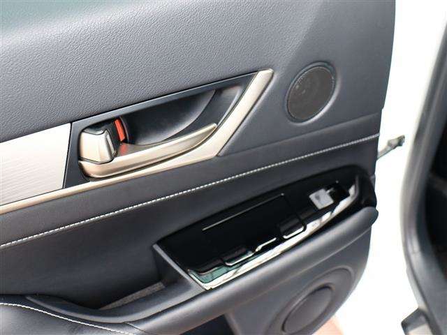 レクサス ＧＳハイブリッド ３００Ｈ Ｆスポーツ H26年 (関東) 99