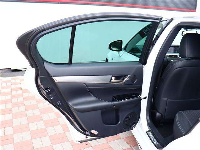 レクサス ＧＳハイブリッド ３００Ｈ Ｆスポーツ H26年 (関東) 99