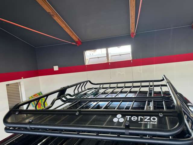 三菱 デリカ　Ｄ：５ ２．２ Ｄ パワーパッケージ ディーゼルターボ ４ＷＤ H28年 (東北) 99