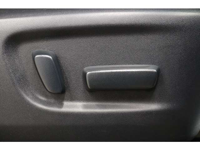 トヨタ アルファード ２．５ Ｓ Ｃパッケージ R4年 (東海) 99