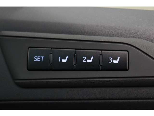 トヨタ アルファード ２．５ Ｓ Ｃパッケージ R4年 (東海) 99