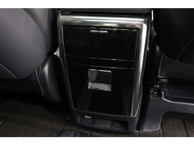 トヨタ アルファード ２．５ Ｓ Ｃパッケージ R4年 (東海) 99