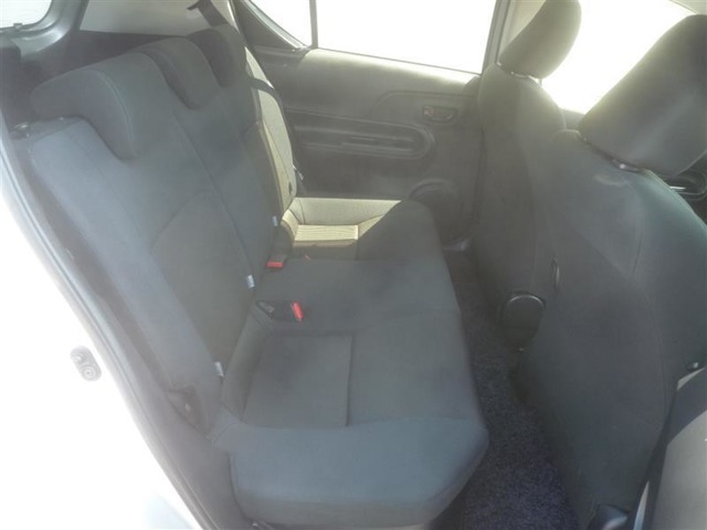 トヨタ アクア １．５ Ｓ スタイルブラック H28年 (東北) 99