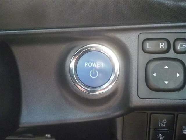 トヨタ アクア １．５ Ｓ スタイルブラック H28年 (東北) 99