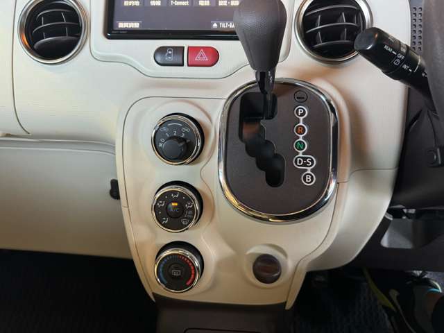 トヨタ スペイド １．５ Ｆ H28年 (東北) 99