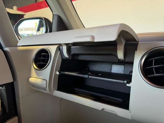 トヨタ スペイド １．５ Ｆ H28年 (東北) 99