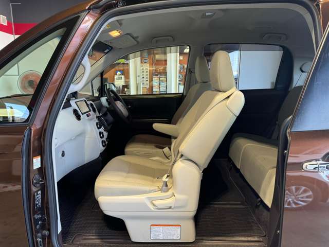 トヨタ スペイド １．５ Ｆ H28年 (東北) 99