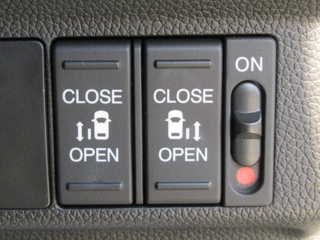 ホンダ フリード＋ １．５ クロスター ホンダセンシング R2年 (関東) 99