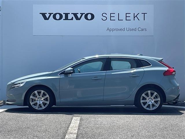 ボルボ Ｖ４０ Ｔ３　インスクリプション H29年 (東北) 99