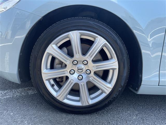 ボルボ Ｖ４０ Ｔ３　インスクリプション H29年 (東北) 99