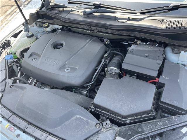 ボルボ Ｖ４０ Ｔ３　インスクリプション H29年 (東北) 99