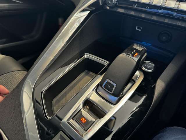 プジョー ５００８ アリュール H29年 (中国) 99