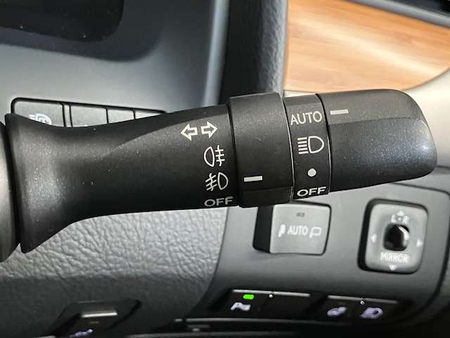 レクサス ＬＳハイブリッド ６００Ｈ バージョンＬ ４ＷＤ H27年 (北海道) 99