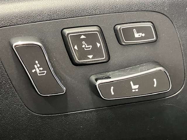 レクサス ＬＳハイブリッド ６００Ｈ バージョンＬ ４ＷＤ H27年 (北海道) 99