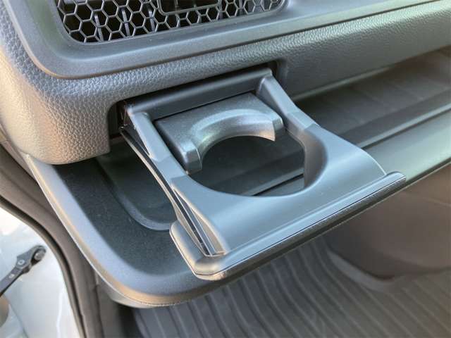 ホンダ ステップワゴン １．５ スパーダ プレミアムライン R6年 (東海) 99