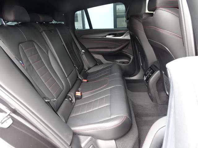 ＢＭＷ Ｘ４ Ｘドライブ２０Ｄ Ｍスポーツ ディーゼルターボ ４ＷＤ R3年 (近畿) 99