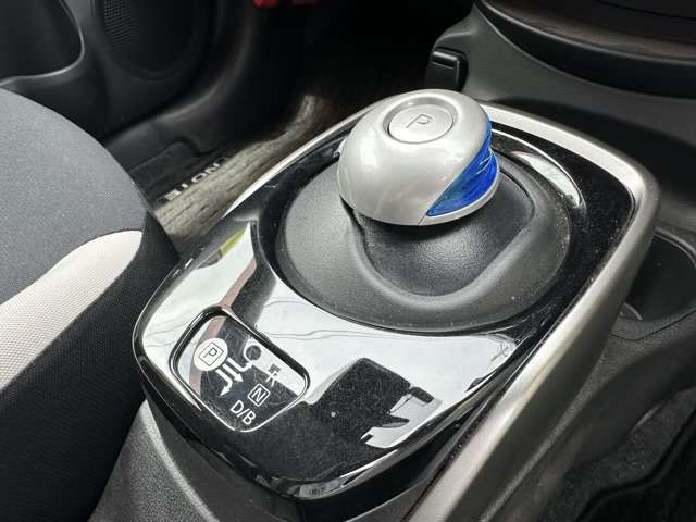 日産 ノート １．２ Ｅ－ＰＯＷＥＲ Ｘ R1年 (東海) 99