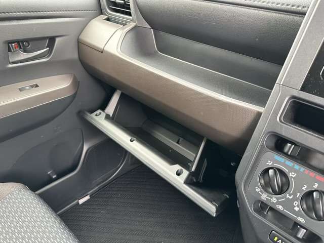 ダイハツ トール １．０ Ｘ R3年 (東海) 99